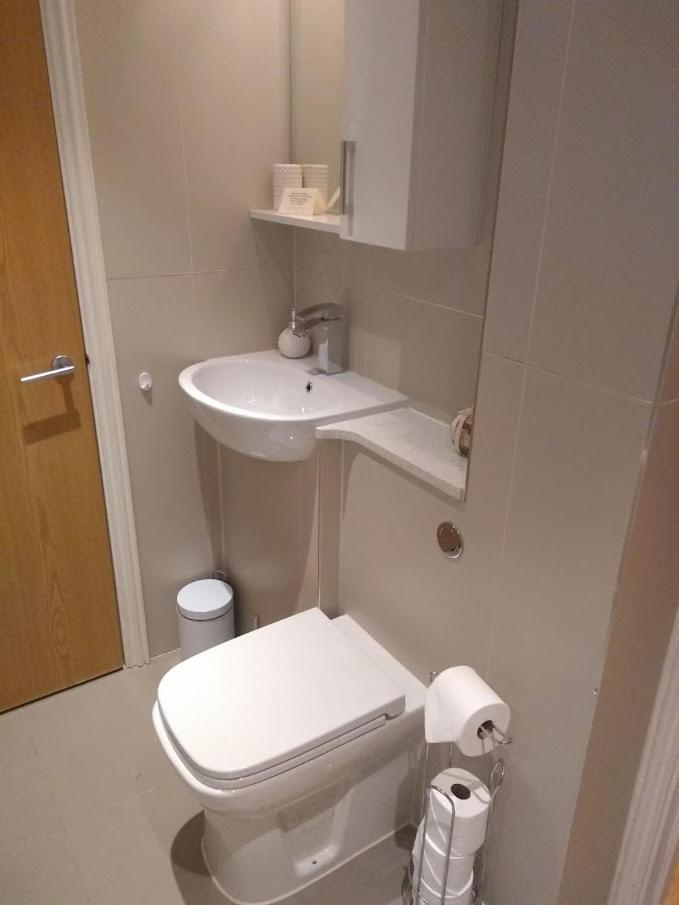 Three Bedroom Apartment By Beautiful Park ロンドン エクステリア 写真